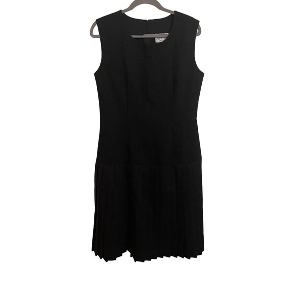 Jeffrey and Dara dress size 9 pleated bottom fit and flare black - Picture 1 of 8